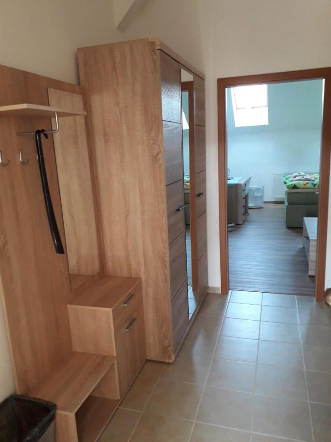 Penzion Na Hrazi Poděbrady Екстериор снимка